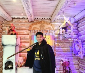 Taroy Hakim, 22, Moscow