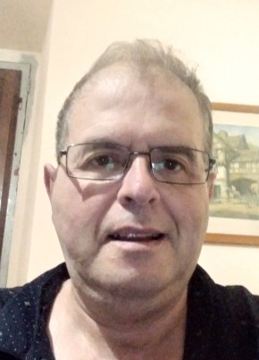Javier из Navia 53 года