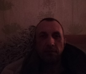 Yuriy, 48, Neumunster