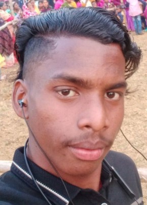 Safgh, 18, India, Balarampur