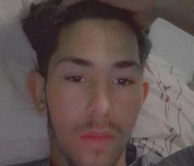 David mocanu, 18, Satu Mare
