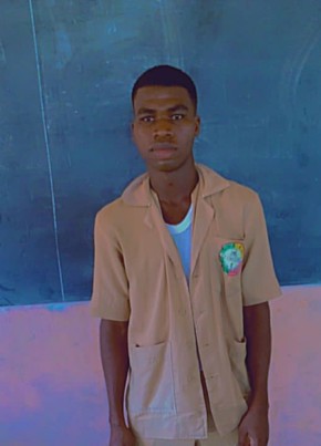 Ibrahim, 21, République du Bénin, Porto Novo