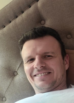 Denis, 38, Canada, Lower Sacvkille