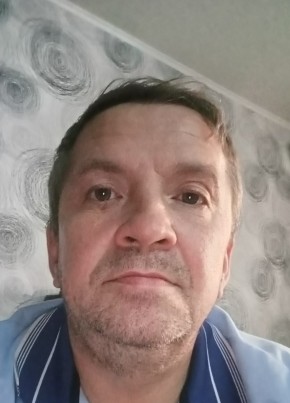 Вячеслав из Екатеринбурга 52 года