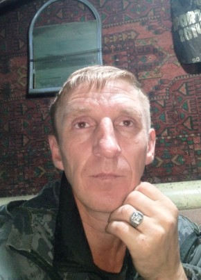 Евгений из Омска 40 лет