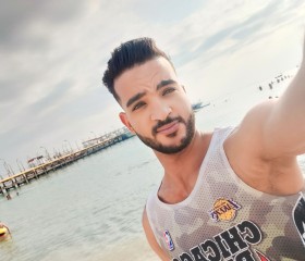 حسين, 24, Salalah