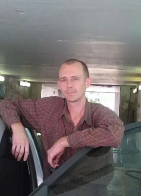 Роман Патрин из Волгограда 44 года