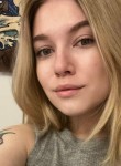 Katya, 24, Kiev