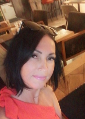 Larisa, 48, Russia, Krasnodar