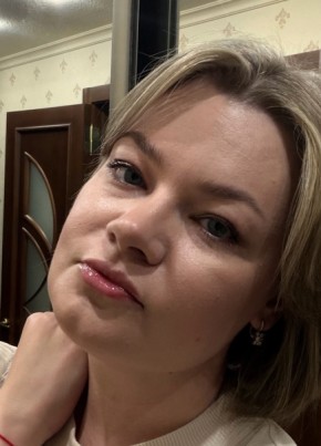 Оля из Донецка 37 лет