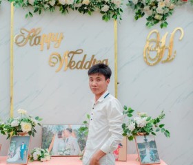Nguyên, 33, Haiphong