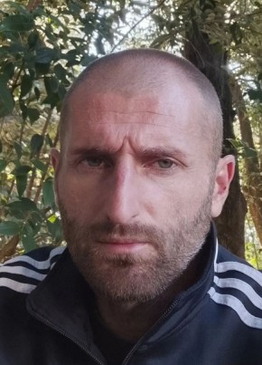 Евгений из Лазаревское 38 лет