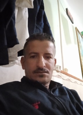 Khalifa, 43, People’s Democratic Republic of Algeria, Algiers