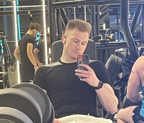 Maks, 20, Zelenogradsk