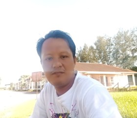 Ilham hasanuddin, 41 год, Miri