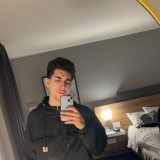 Andrew, 25  , Oswego (State of New York)