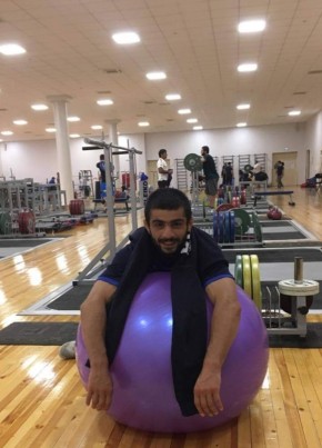 Давид из Владикавказа 38 лет