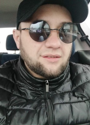 Rim, 33, Russia, Saint Petersburg