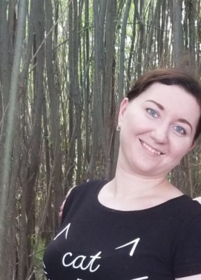 Виктория, 35, Россия, Хабаровск