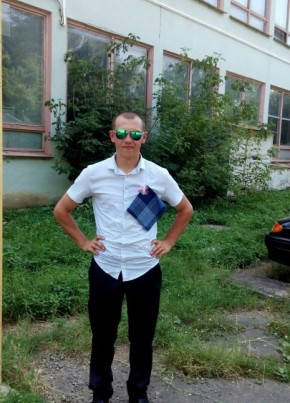 Евгений, 30, Россия, Зеленчукская