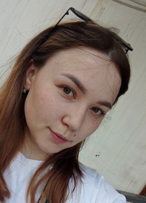 Анна из Иркутска 26 лет