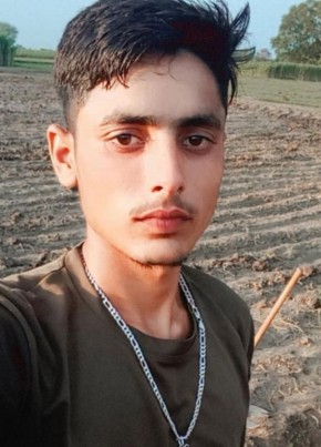 Hariom Dada, 18, India, New Delhi