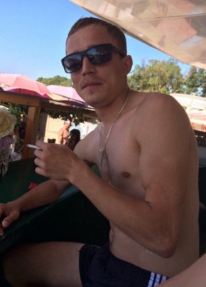 Sergey, 32, Russia, Moscow