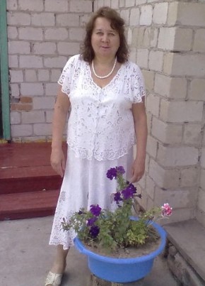 Валентина, 72, Россия, Рубцовск