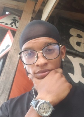 Collins mushi из Dar es Salaam 31 год