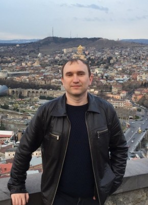 Михаил из Ростова-на-Дону 39 лет