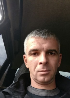 Александр, 40, Россия, Светлый Яр