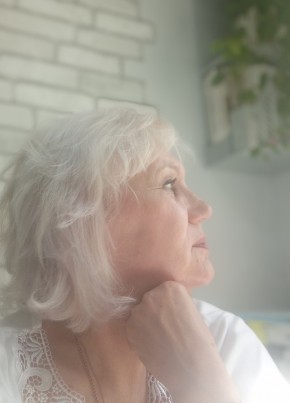 Елена из Старого Оскола 64 года