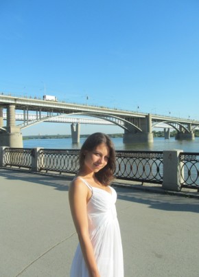 Вероника, 31, Россия, Новосибирск