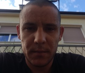 Vikii, 21, Graz