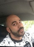 Dami, 43, Aviles