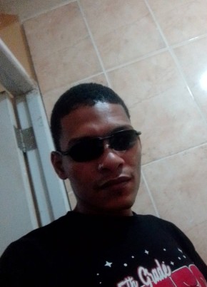 Amaury de из Santo Domingo 19 лет