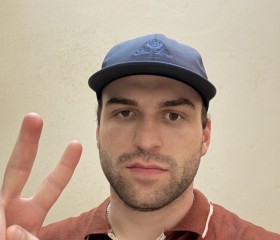 Naur, 26, Sokhumi