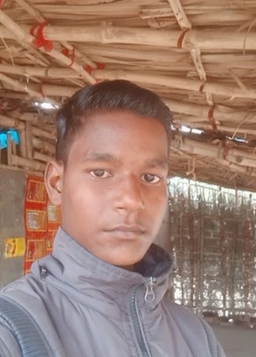 Saroj Kumar, 23, India, Aurangabad (Bihar)