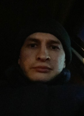 Александр, 32, Россия, Кугеси