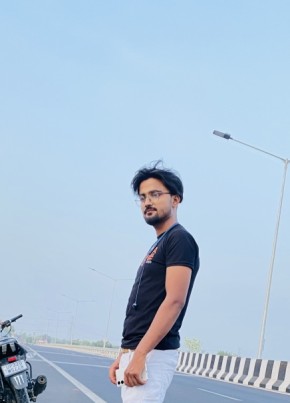 ATA ullha Khan, 24, India, Faizābād