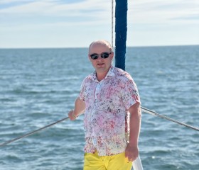 Dmitriy, 37, Zelenogradsk