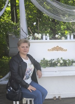 Виктория из Санкт-Петербурга 49 лет