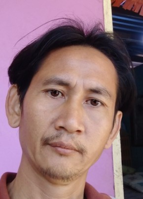 นาย, 36, ราชอาณาจักรไทย, วิเชียรบุรี