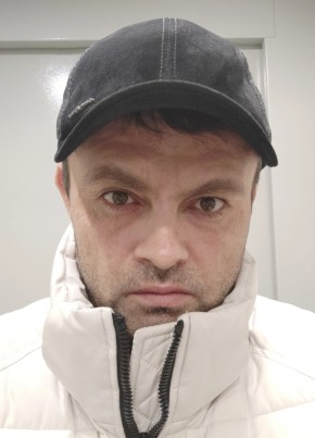 Александр из Омска 47 лет