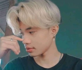 Dominic, 23, Santo Tomas