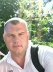 Виталий, 47 лет, Красногорск