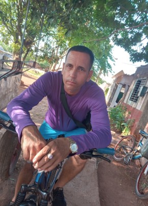 Eliezer, 48, República de Cuba, Calimete