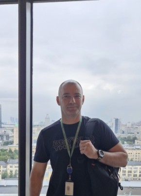Александр из Москвы 44 года