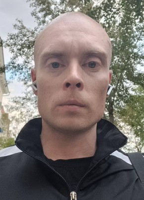 Артём из Екатеринбурга 32 года