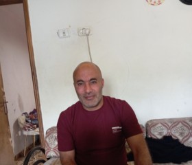 علي, 44, Idhna